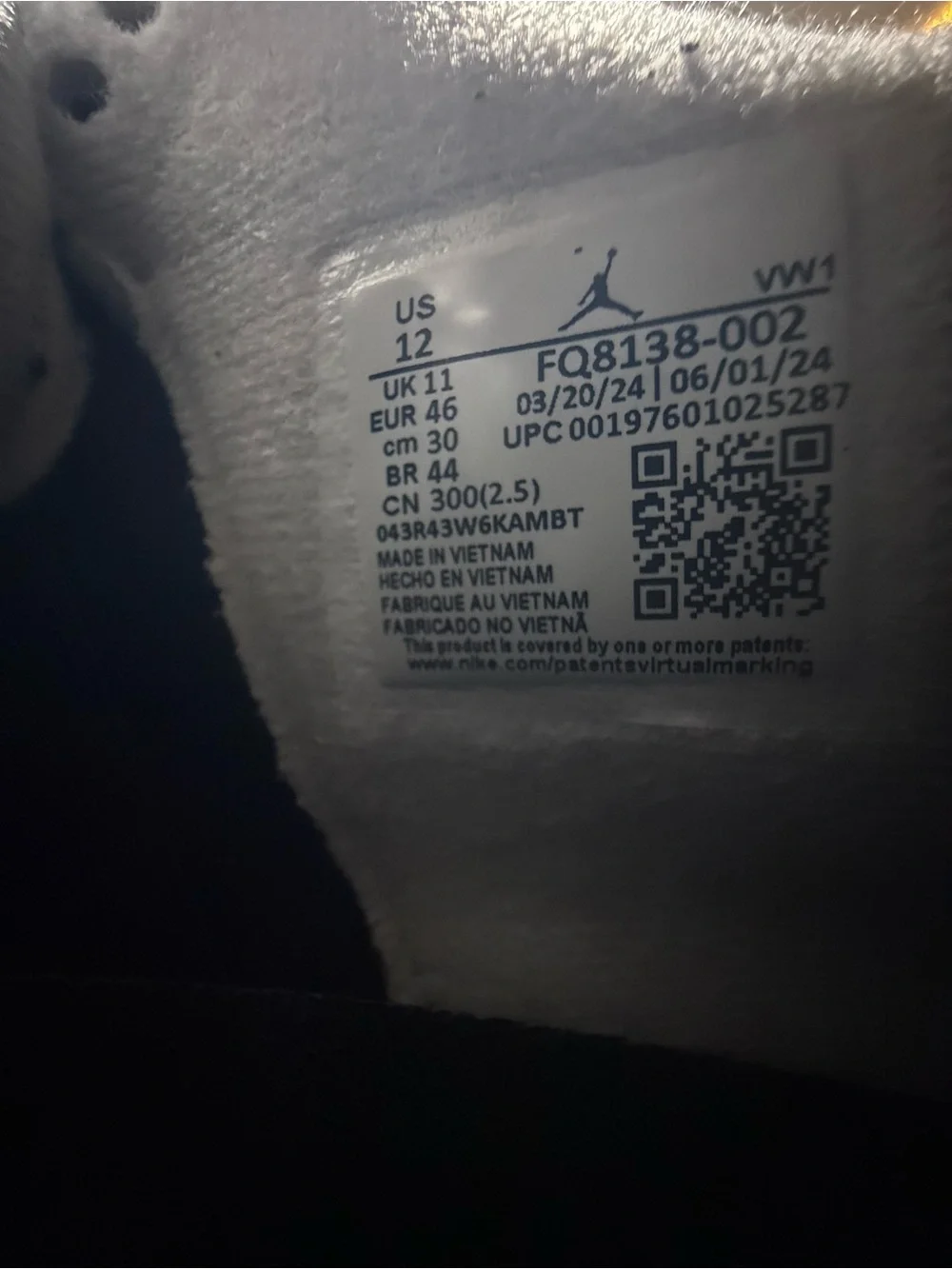 Men's Size 12 - Jordan 4 Retro Fear (2024)
